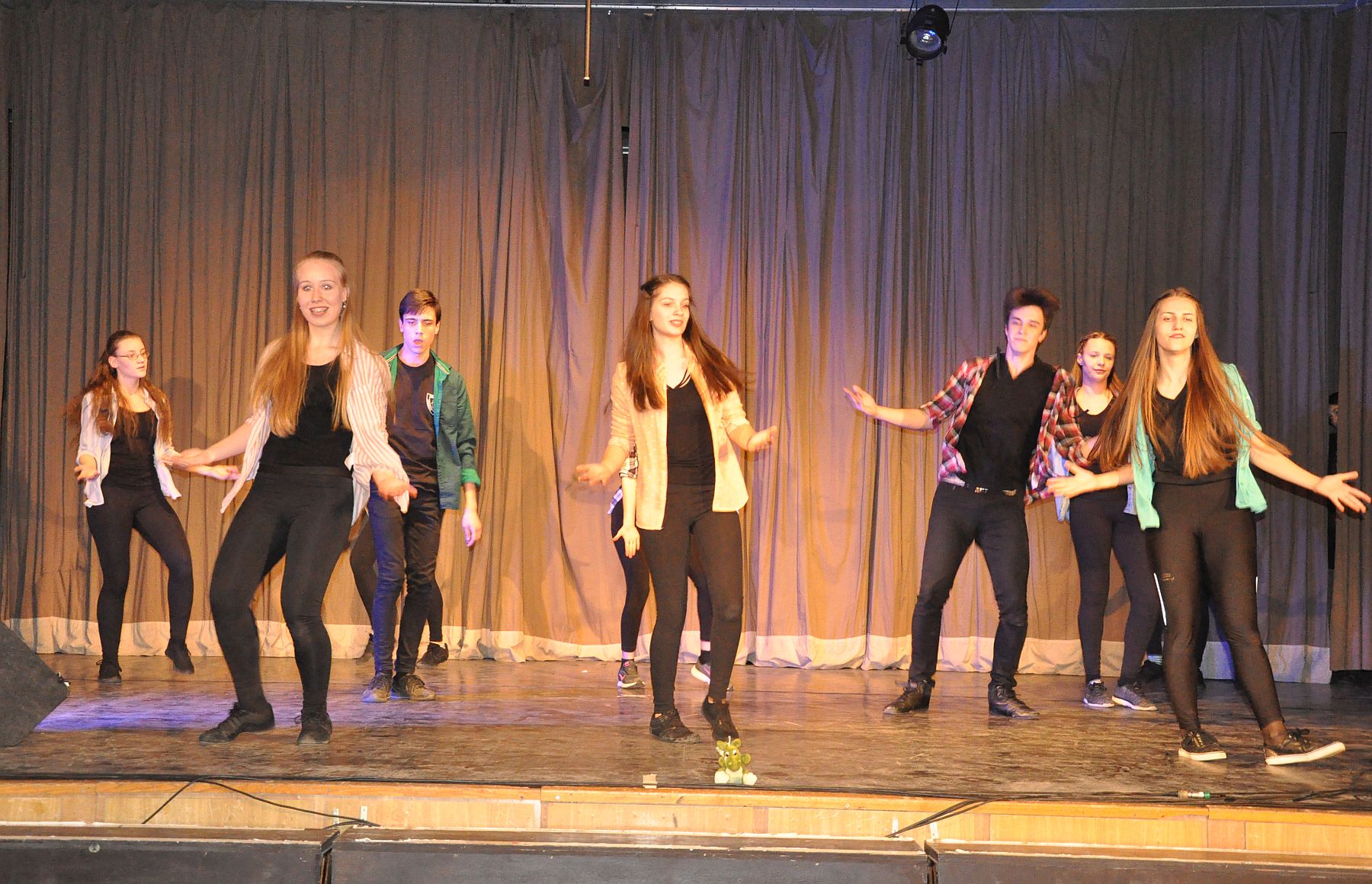 A Vasváris Hét Művészeti Bemutatója